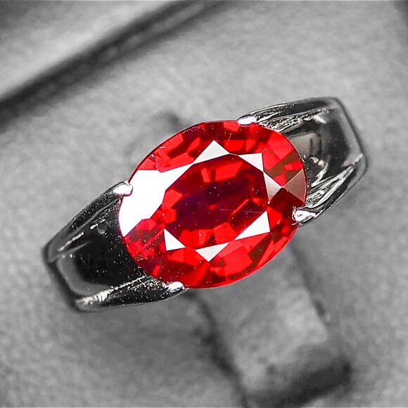 Red Tourmaline (Rubellite) Oval 4.1Ct. 925 Sterling Silver Ring Size 6.75 - Picture 2 of 5